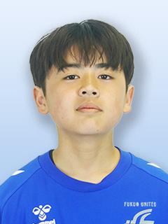西尾 陸